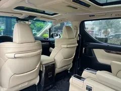 2020 Toyota Alphard 2.5L Hybrid Luxury, белый — фото 9
