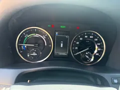 2021 Toyota Alphard Hybrid 2.5L Premium, белый — фото 5