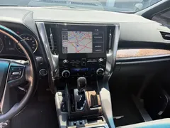2021 Toyota Alphard Hybrid 2.5L Premium, белый — фото 6