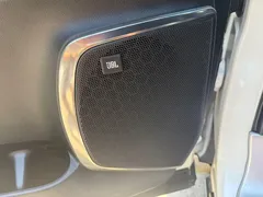 2021 Toyota Alphard Hybrid 2.5L Premium, белый — фото 8