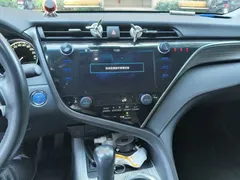 2019 Toyota Camry Hybrid 2.5HG Luxury, белый — фото 9