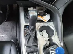 2019 Toyota Camry Hybrid 2.5HG Luxury, белый — фото 10