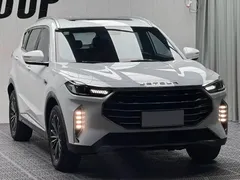 2022 Jetour X70 PLUS 1.5T CVT 5, белый — фото 3