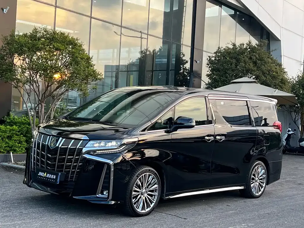 2023 Toyota Alphard 2.5L Hybrid Premium Gold
