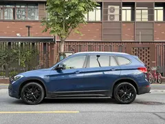 2020 BMW X1 Premium, синий — фото 3