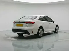 2022 Toyota Levin 185T CVT Luxury, белый — фото 6