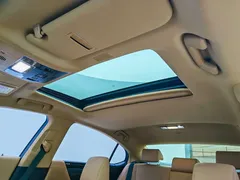 2022 Lexus ES 300h Excellence — фото 14