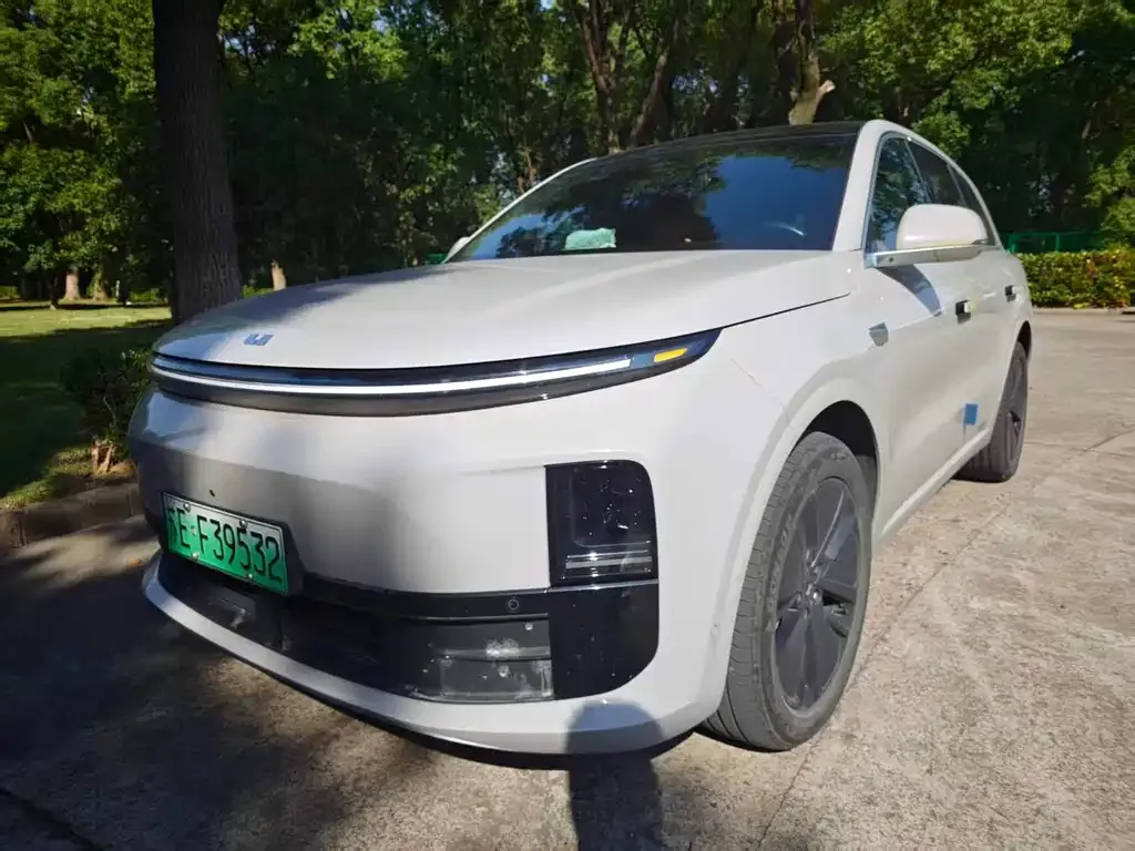 2024 Li Auto L6