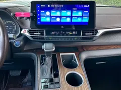 2021 Toyota Sienna 2.5L Hybrid Platinum, синий — фото 8