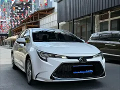 2022 Toyota Levin 185T CVT Luxury, белый — фото 3