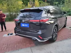 2021 Toyota Crown Kluger 2.5L Hybrid 4WD Flagship, чёрный — фото 3