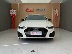 2022 Audi A4L 40 TFSI Luxury Sport, белый — фото 2
