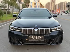 2022 BMW 5 Series 530Li Premium M Sport Package, чёрный — фото 2