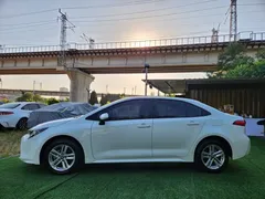 2022 Toyota Levin 185T CVT Luxury, белый — фото 7