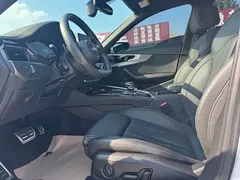 2023 Audi A4L 40 TFSI quattro Luxury Sport, белый — фото 7