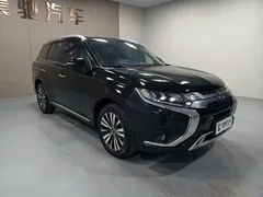 2021 Mitsubishi Outlander 2.4L 4WD 5-seat, чёрный — фото 3