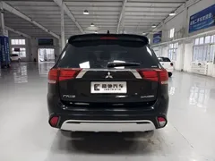 2021 Mitsubishi Outlander 2.4L 4WD 5-seat, чёрный — фото 5