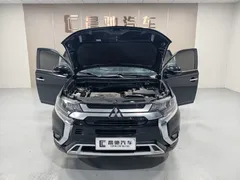 2021 Mitsubishi Outlander 2.4L 4WD 5-seat, чёрный — фото 9