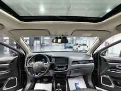 2021 Mitsubishi Outlander 2.4L 4WD 5-seat, чёрный — фото 14