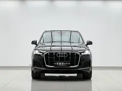 2021 Audi Q7 55 TFSI quattro S line Sport, чёрный — фото 2