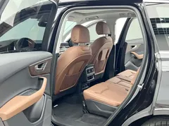 2021 Audi Q7 55 TFSI quattro S line Sport, чёрный — фото 8