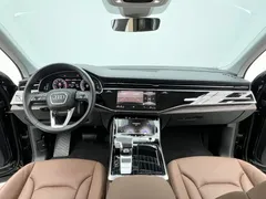 2021 Audi Q7 55 TFSI quattro S line Sport, чёрный — фото 11