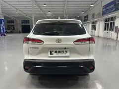 2023 Toyota Frontlander 2.0L CVT Leading, белый — фото 5