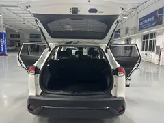 2023 Toyota Frontlander 2.0L CVT Leading, белый — фото 15