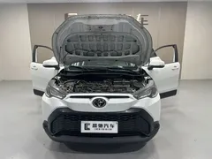 2023 Toyota Frontlander 2.0L CVT Leading, белый — фото 17