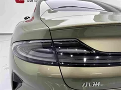 2024 Xiaomi SU7 RWD Long Range Smart Driving, зелёный — фото 27
