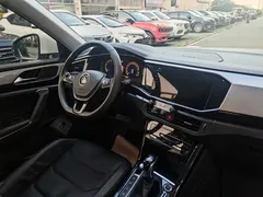 2022 Volkswagen Tayron 330TSI 2WD Luxury Smart Connect, белый — фото 17