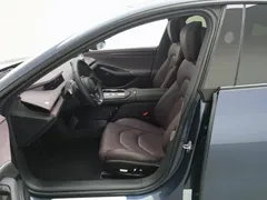 2024 Xiaomi SU7 RWD Long Range Smart Driving, синий — фото 10
