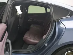 2024 Xiaomi SU7 RWD Long Range Smart Driving, синий — фото 15