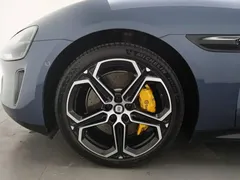 2024 Xiaomi SU7 RWD Long Range Smart Driving, синий — фото 17
