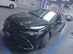 2021 Toyota Camry 2.5G Luxury, чёрный — фото 1