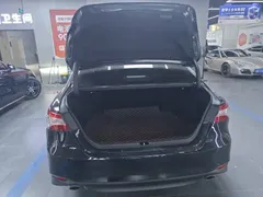 2021 Toyota Camry 2.5G Luxury, чёрный — фото 9