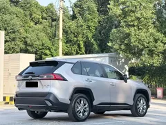 2023 Toyota Wildlander 2.0L CVT 4WD Luxury Plus — фото 14