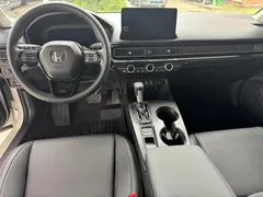 2022 Honda Civic 240Turbo CVT, белый — фото 9