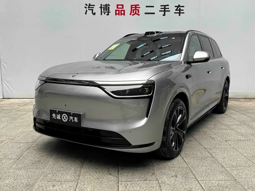 2025 Aito M8 EREV Ultra 53.4kWh 5-Seat 192-line Lidar