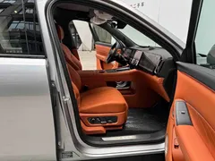 2025 Aito M8 EREV Ultra 53.4kWh 5-Seat 192-line Lidar — фото 14