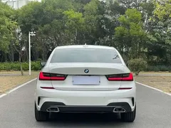 2022 BMW 3 Series 320Li M Sport Package, белый — фото 7