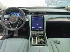 2025 Hongqi H5 PHEV 170 — фото 12