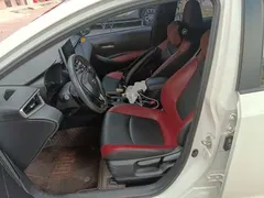 2021 Toyota Corolla TNGA 1.5L CVT GR Sport, белый — фото 2