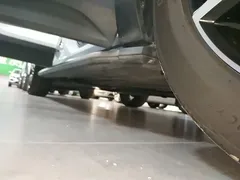 2021 Volvo XC40 4WD Sport, белый — фото 21