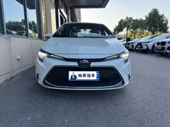 2021 Toyota Levin 185T CVT Luxury, белый — фото 2