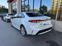 2021 Toyota Levin 185T CVT Luxury, белый — фото 4