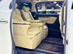 2021 Toyota Vellfire Hybrid 2.5L HV Premium, белый — фото 11