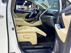 2021 Toyota Vellfire Hybrid 2.5L HV Premium, белый — фото 12