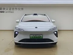 2024 Nio ET7 75kWh Executive, белый — фото 3