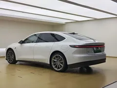 2024 Nio ET7 75kWh Executive, белый — фото 7